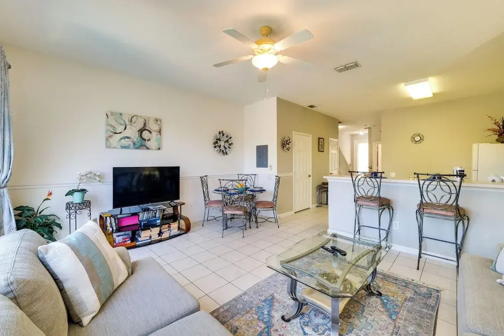 5 Mi to Disney Parks: Family Home w/ Resort Perks!