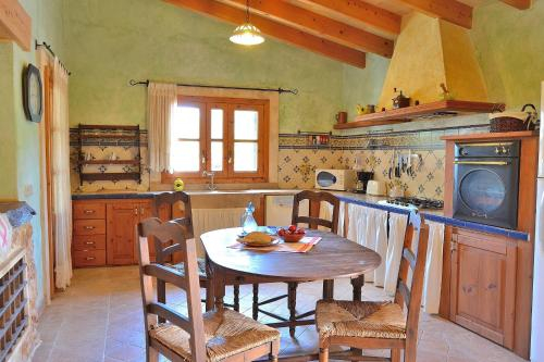 Llubi Villa 132