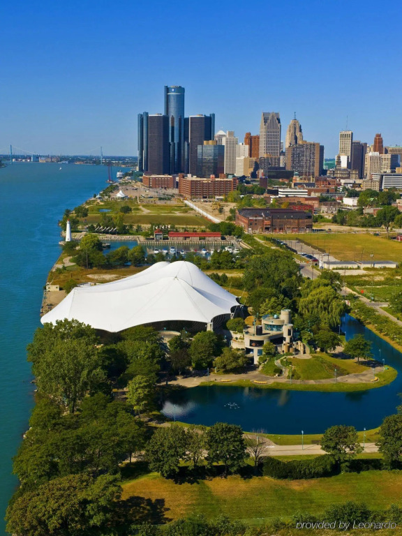 Holiday Inn Express Hotel & Suites Detroit-Utica by IHG