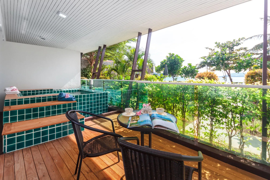 Davina Beach Homes