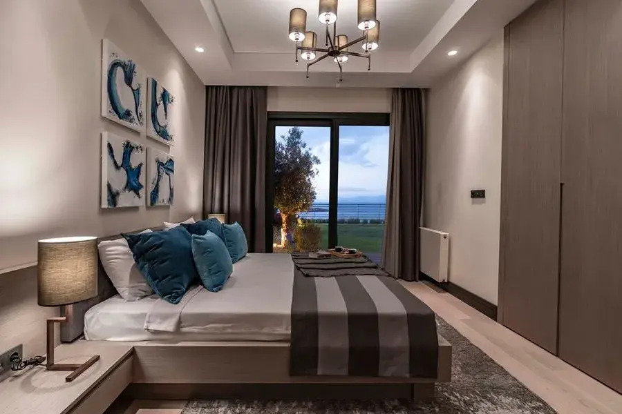 Red Rock Hotel & Suites By Selseve