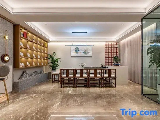Mengjing Wangjia Hotel (Lancang Bus Station)