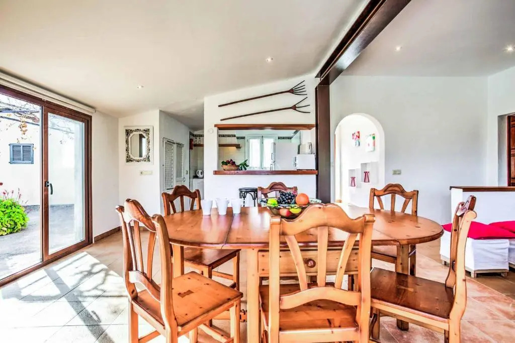 Aumadravet del Bosch by Villa Select