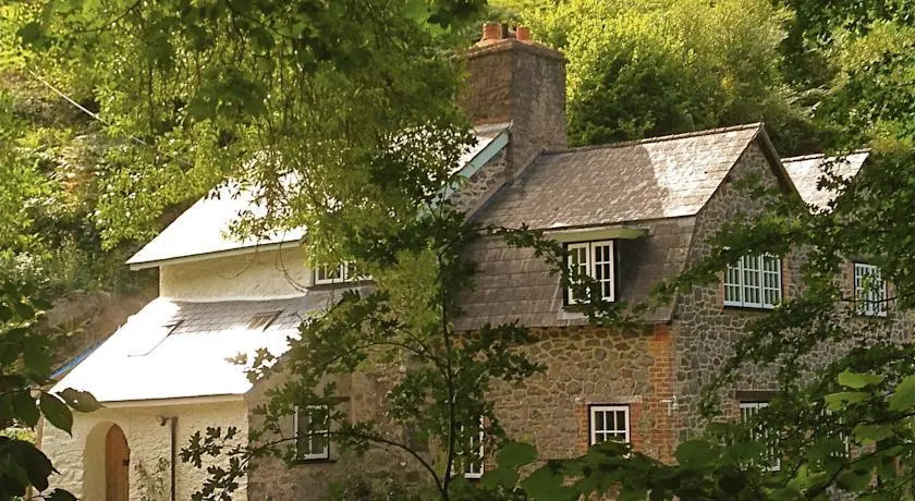 Yearnor Mill