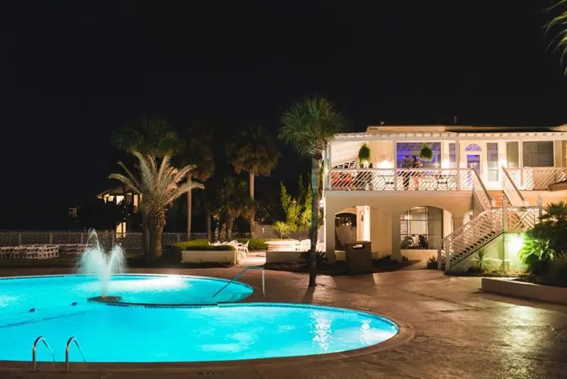 Newly Remodeled Two-story Condo w/ Wifi - Steps From Beach & Dining