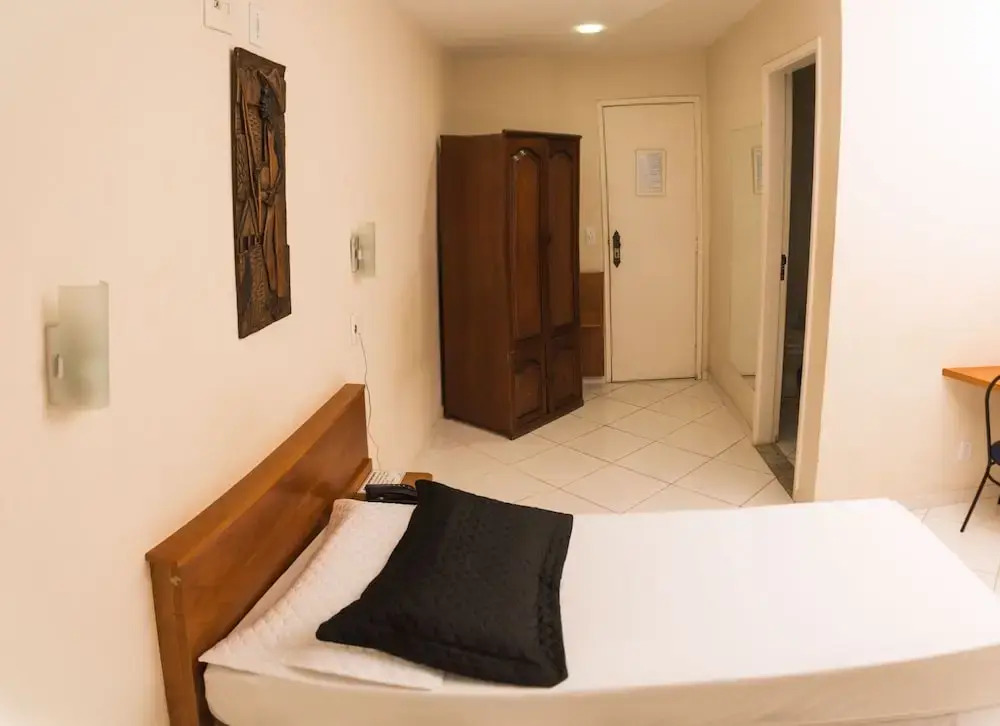 Stratus Vila Hotel