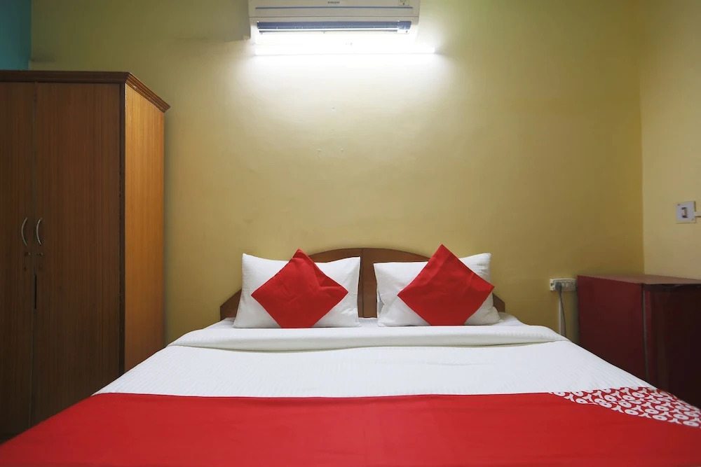 Singh Hotel