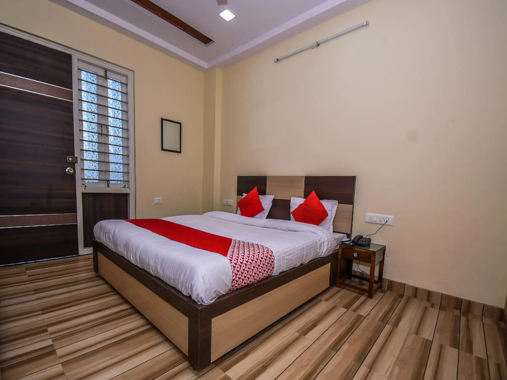OYO Flagship 29189 Maurya Hotel & Garden