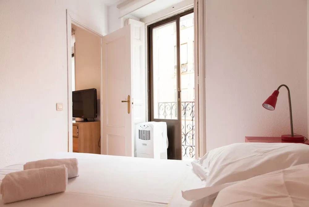Latina Vibe Apartments By Allô Housing