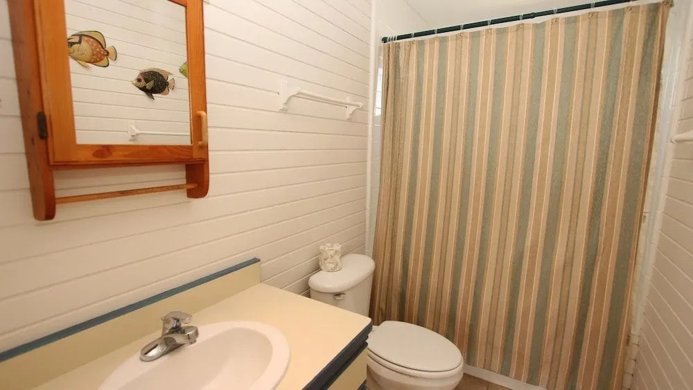 Sun Spot House - 5 Br Home