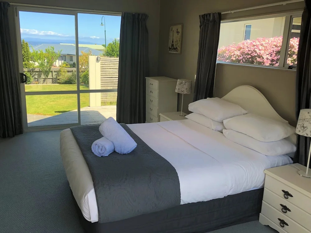 The Lakehouse - Taupo