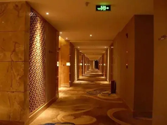 Anning Golden Age Hotel