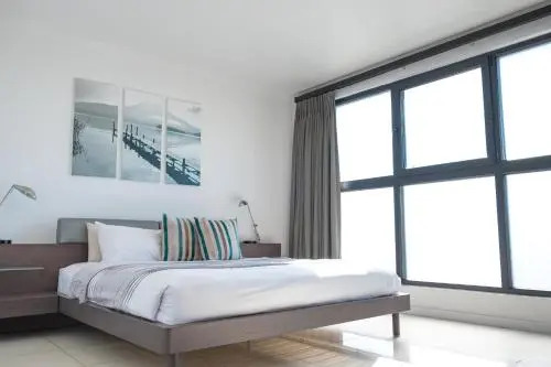 Room 122 @ The Nicol Hotel