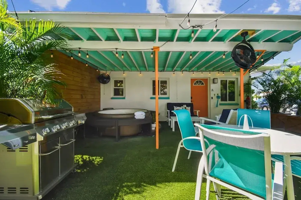 The Break Tropical Family Oasis Near Beach