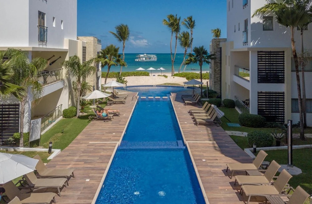 Luxury Beach Condo B-101 Costa Atlantica