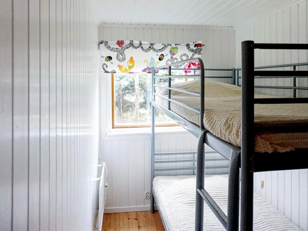 5 Person Holiday Home in Tanumshede