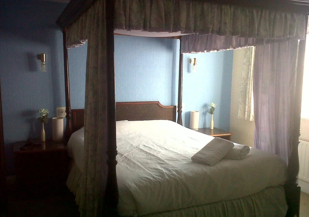 Mary Rose Inn Hotel