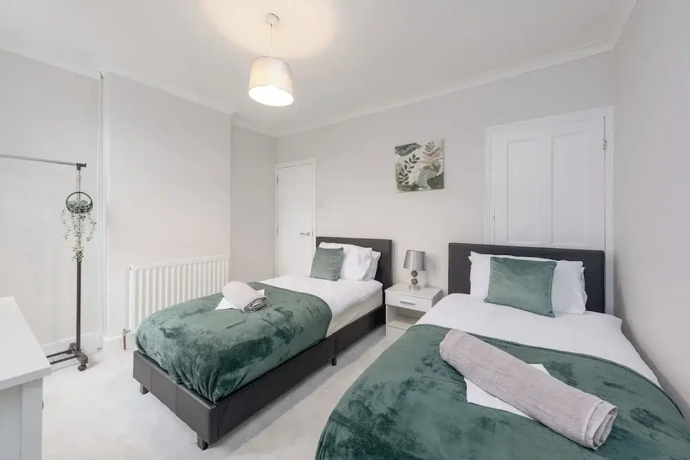 Rochester Retreat - Charming 3 Bedroom House