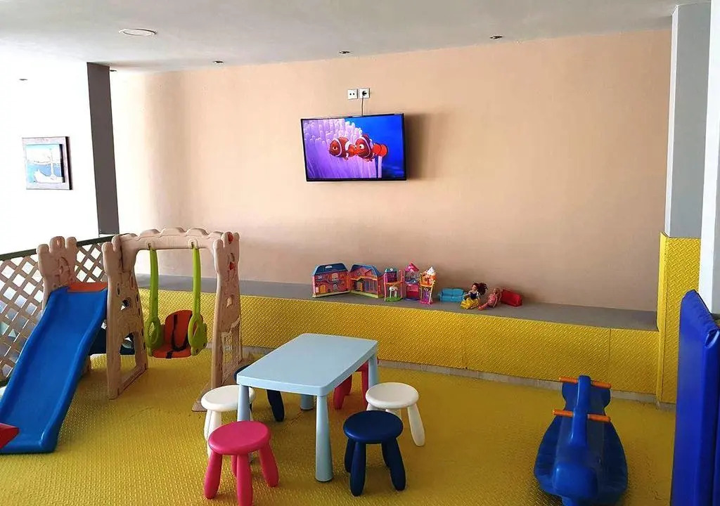 Caravel Hotel Apartments