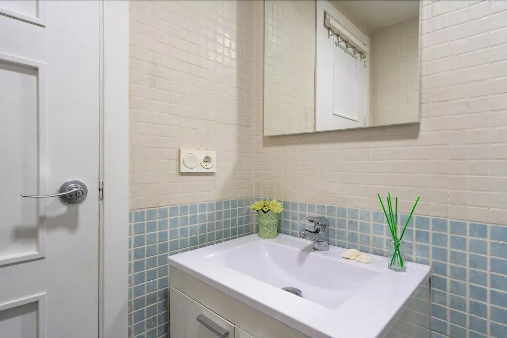Duplex with a view Ref 69