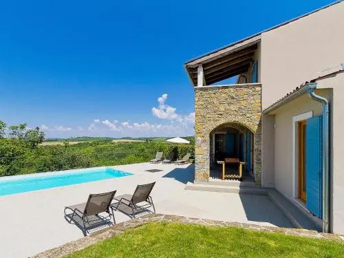 Villa Daymon