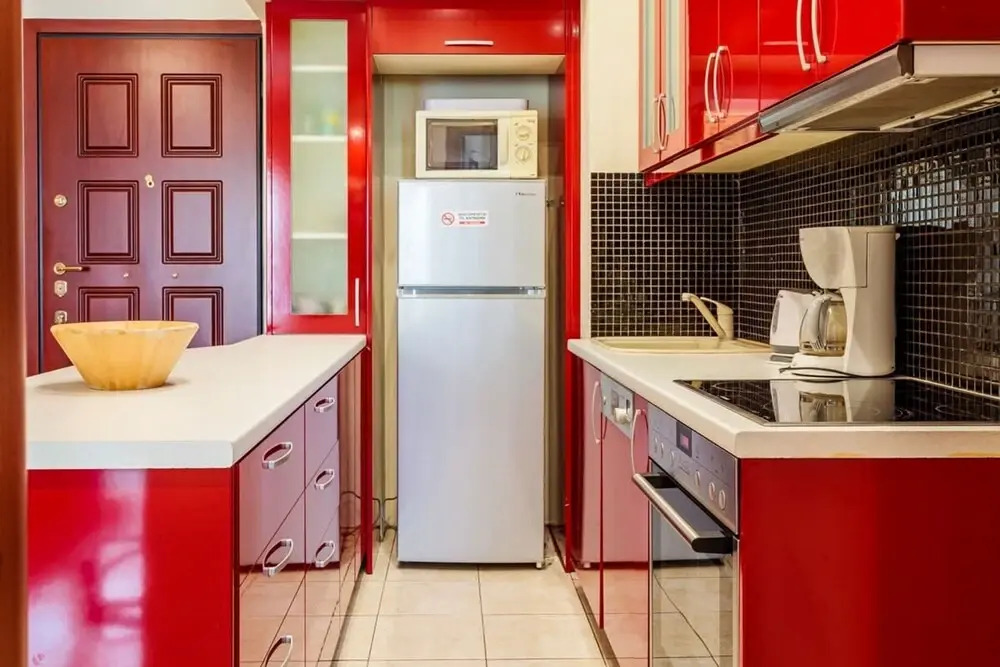 Athens Strawberry Hideaway - City Chic Retreat