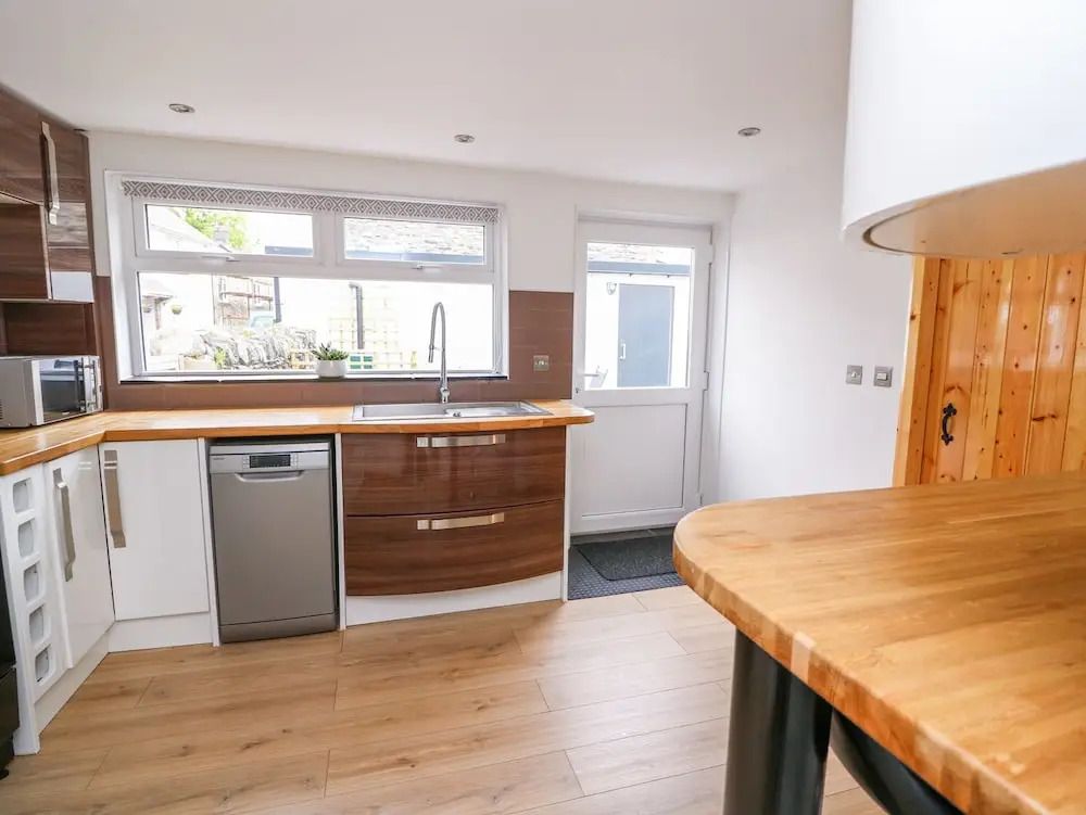 1 Poplar Terrace