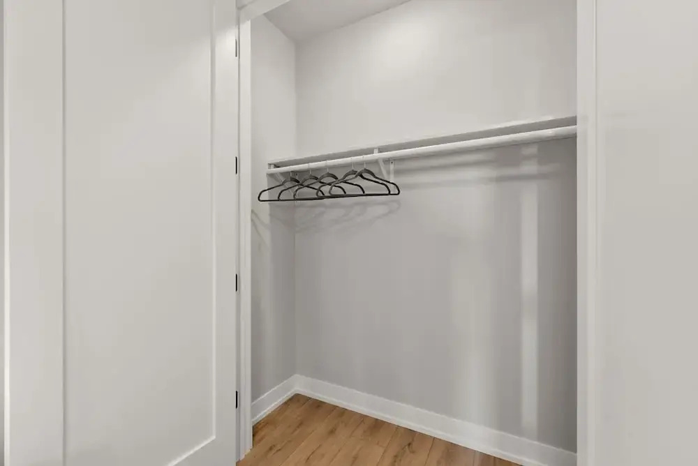 Bright 2bed 2bath in Brand New Pilsen Development