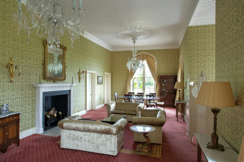 Donnington Grove Country Club