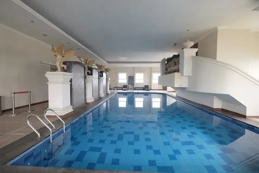 Modern and Gorgeous 1BR The Boulevard Apartment