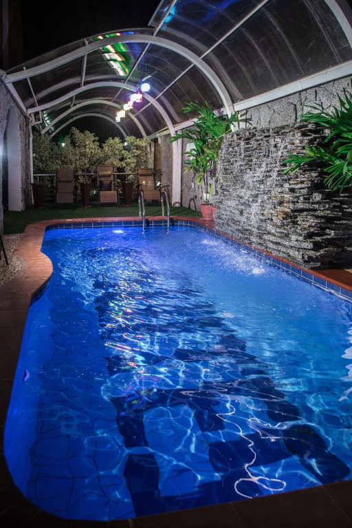 E-Suite Hotel