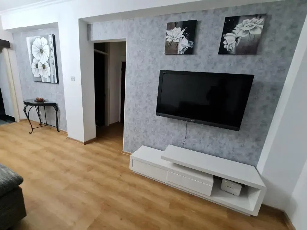 2Bd Sea View Flat