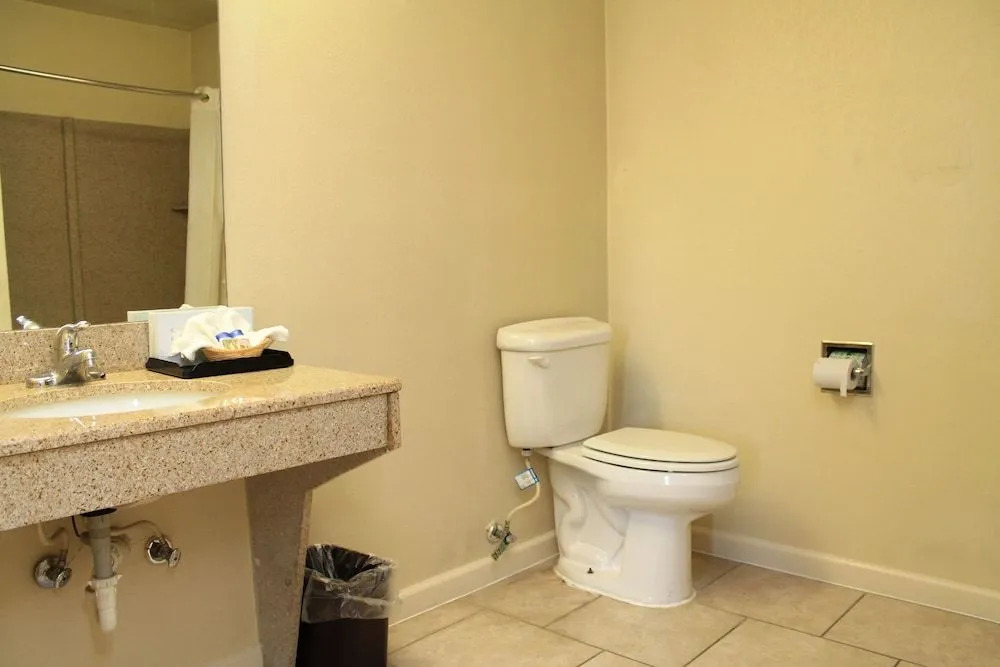 Best Way Inn and Suites - New Orleans
