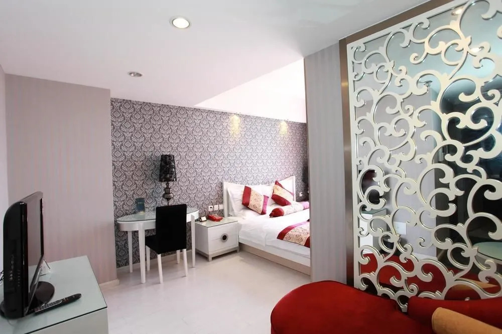 Qianlvchen Hotel Ginza - Kunming