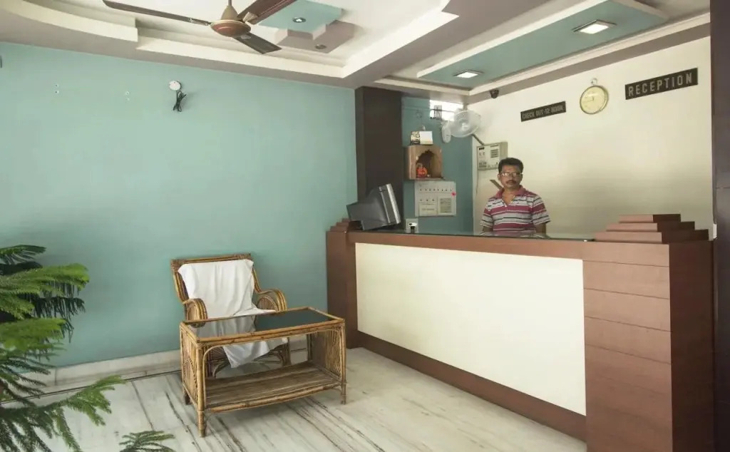 Classic Lodge By OYO Rooms