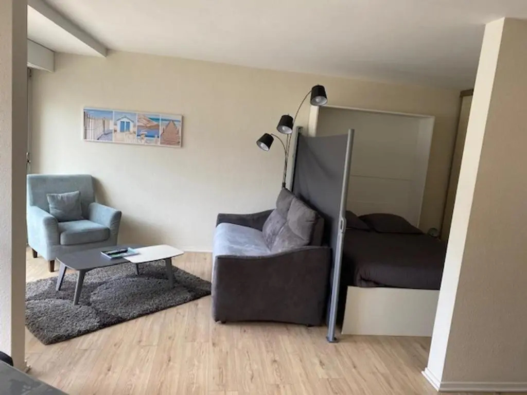 Appartement Les Sables-d'Olonne, 2 pièces, 6 personnes - FR-1-427-93