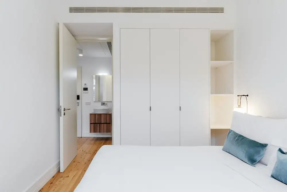 Feel Porto Cl Rigos Charm Flat 2 2