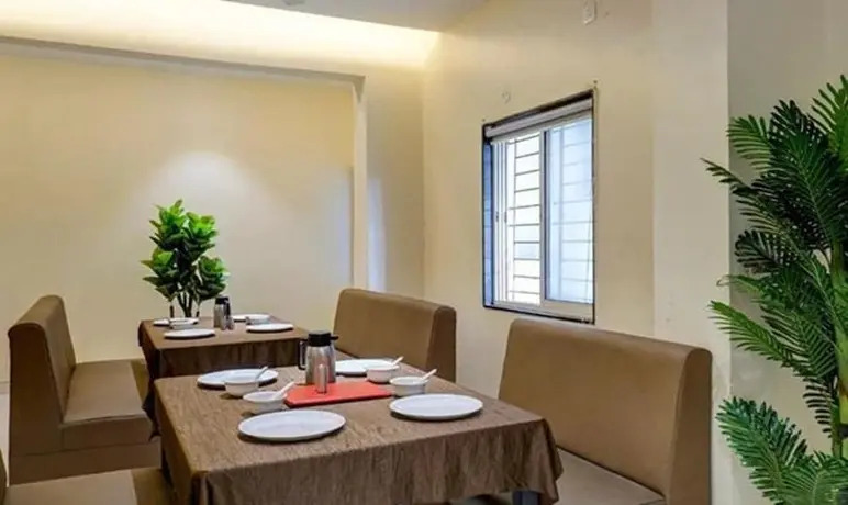 Fabhotel Prime Omkar Executive