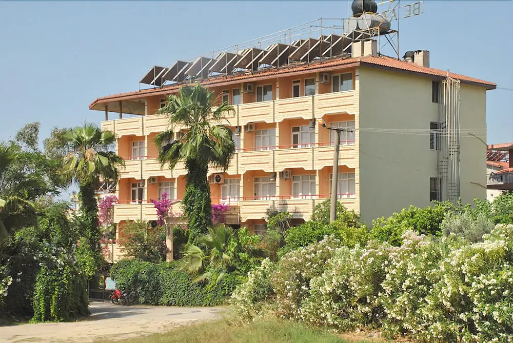 Beyaz Saray Hotel