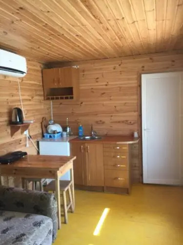 Uzkoe Mesto