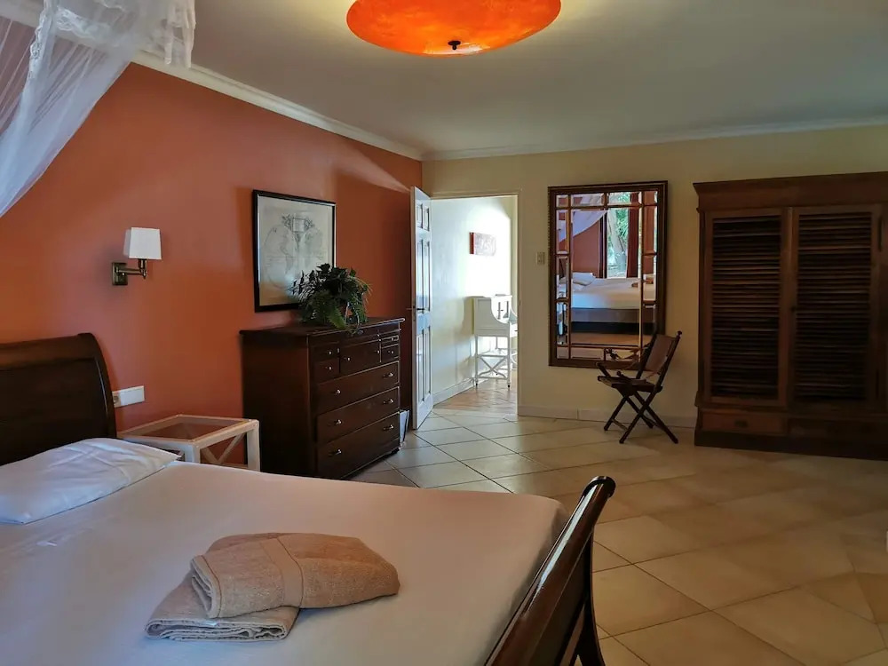 Sun Reef Village on Sea
