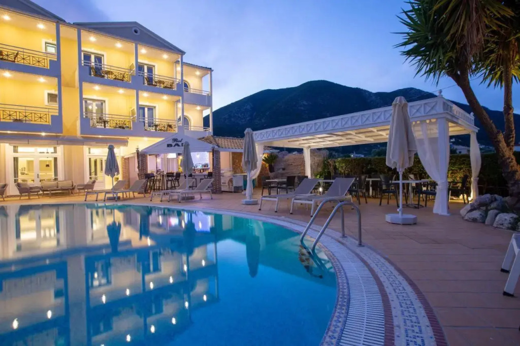 Lefko Hotel & Apartments