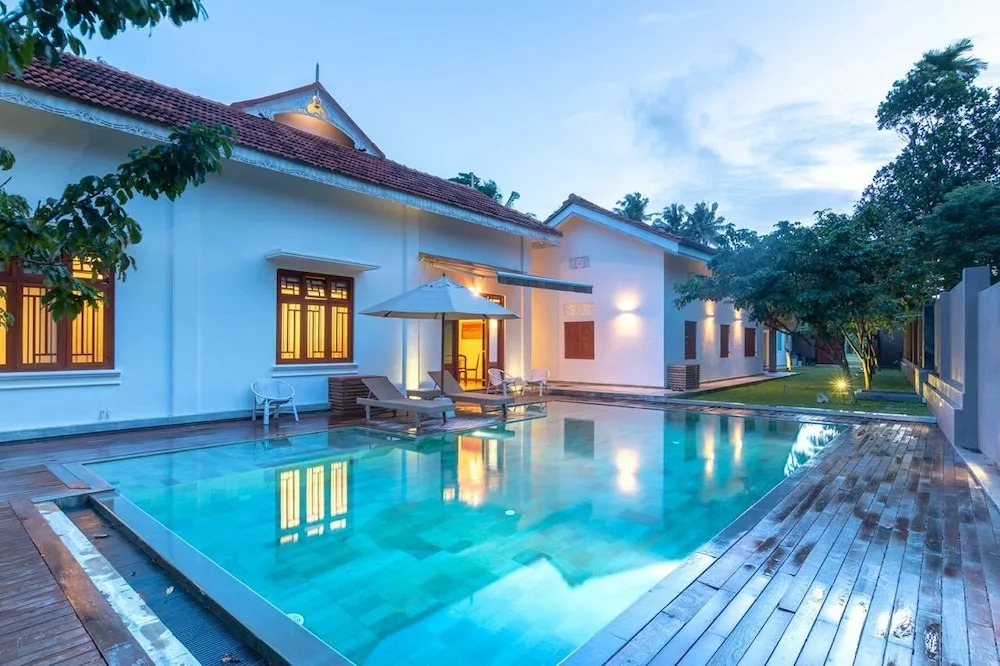 Stay at Ahangama
