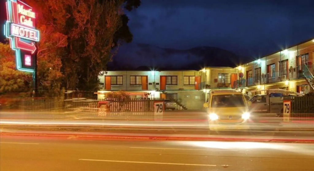 Martin Cash Motel