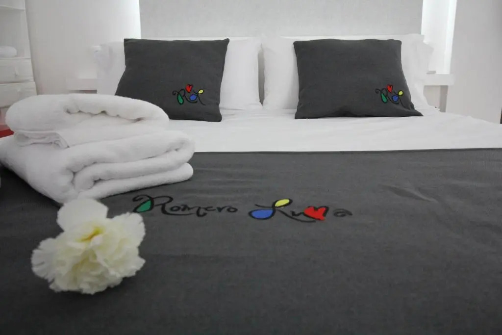 Apartamentos Romero Luna