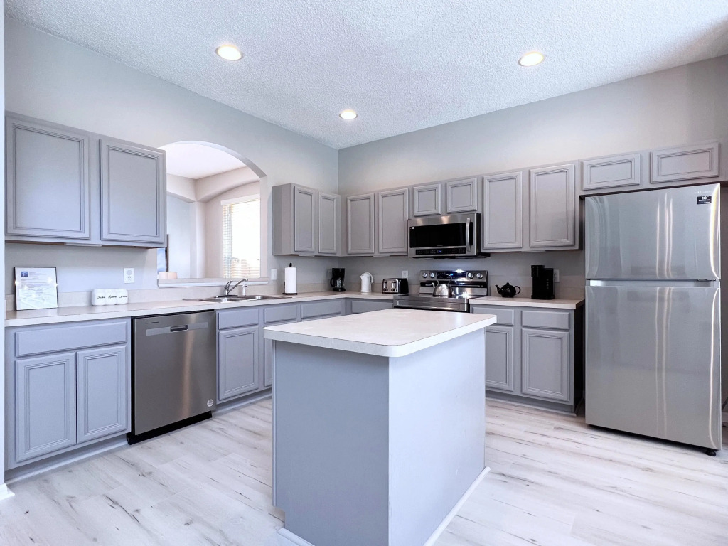 Spacious 7bd Pool Gm Hm Terra Verde Resort-211hbl 7 Bedroom Home by RedAwning