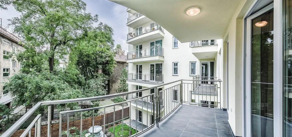 Nova City Apartments