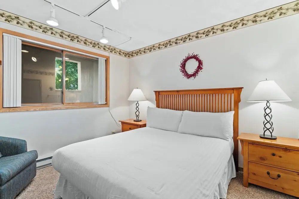 East Bay Condos #111 By Summit County Mountain Retreats