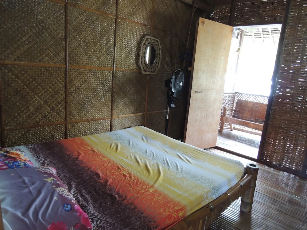 Kawayan Marine Dive Resort