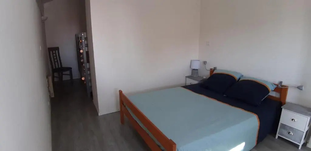 Appart 6 personnes, 3 min à pied de la plage et du centre ville